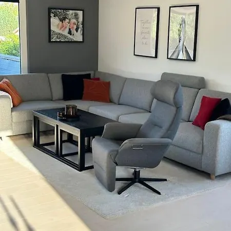 Sentral Og Moderne Trondheim