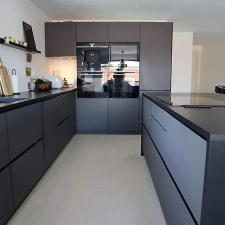 Sentral Og Moderne Lejlighed Trondheim